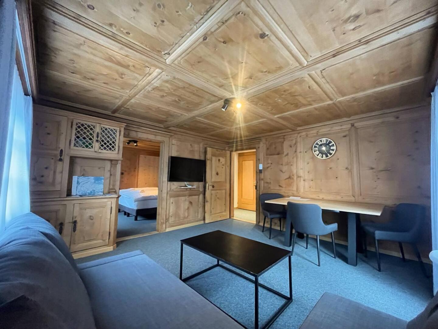 Sonne Apartamento Klosters-Serneus Exterior foto